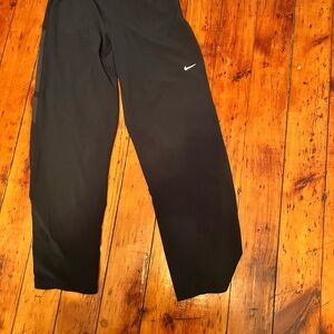 Women’s Nike Black Track Pants Medium